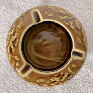 Vintage  MCM Round Ceramic Pottery Ashtray Trinket Dish Art Decor